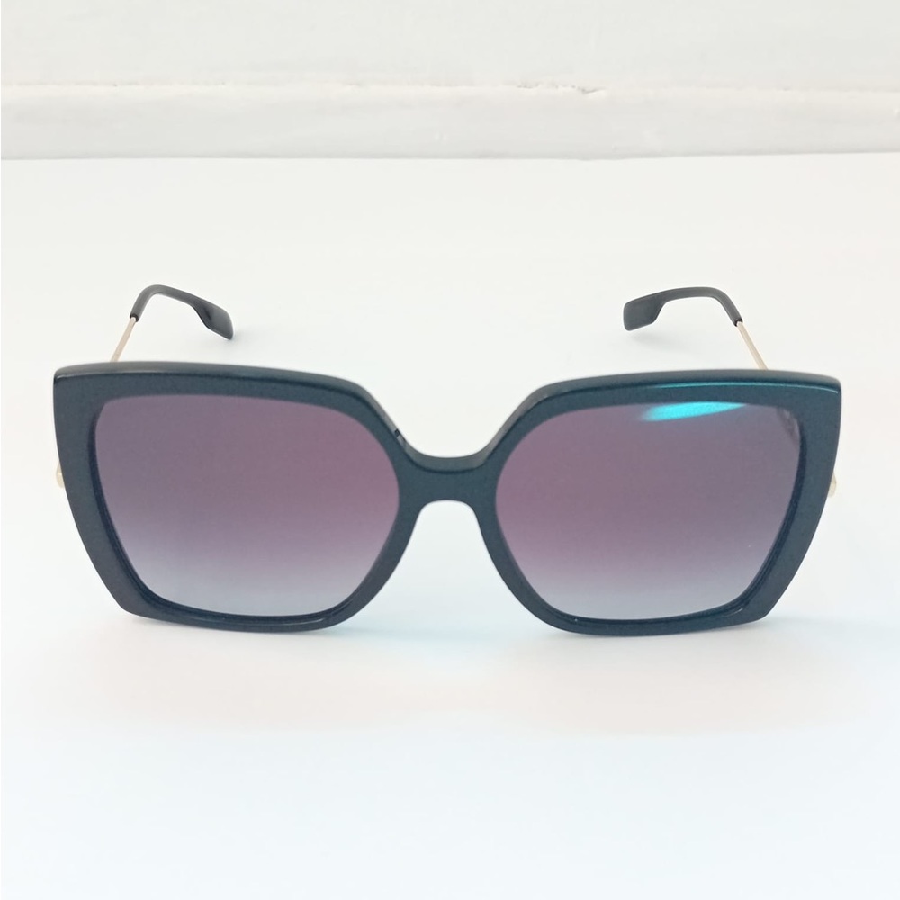 Burberry Grey Gradient Oversized Ladies Sunglasses BE4332 30018G - Picture 3 of 11